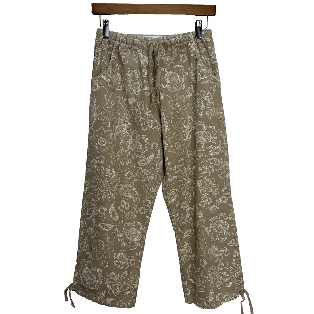 Fresh Produce Woman's Crop Pants Size M Tan White Floral Boho Beachy Vacation